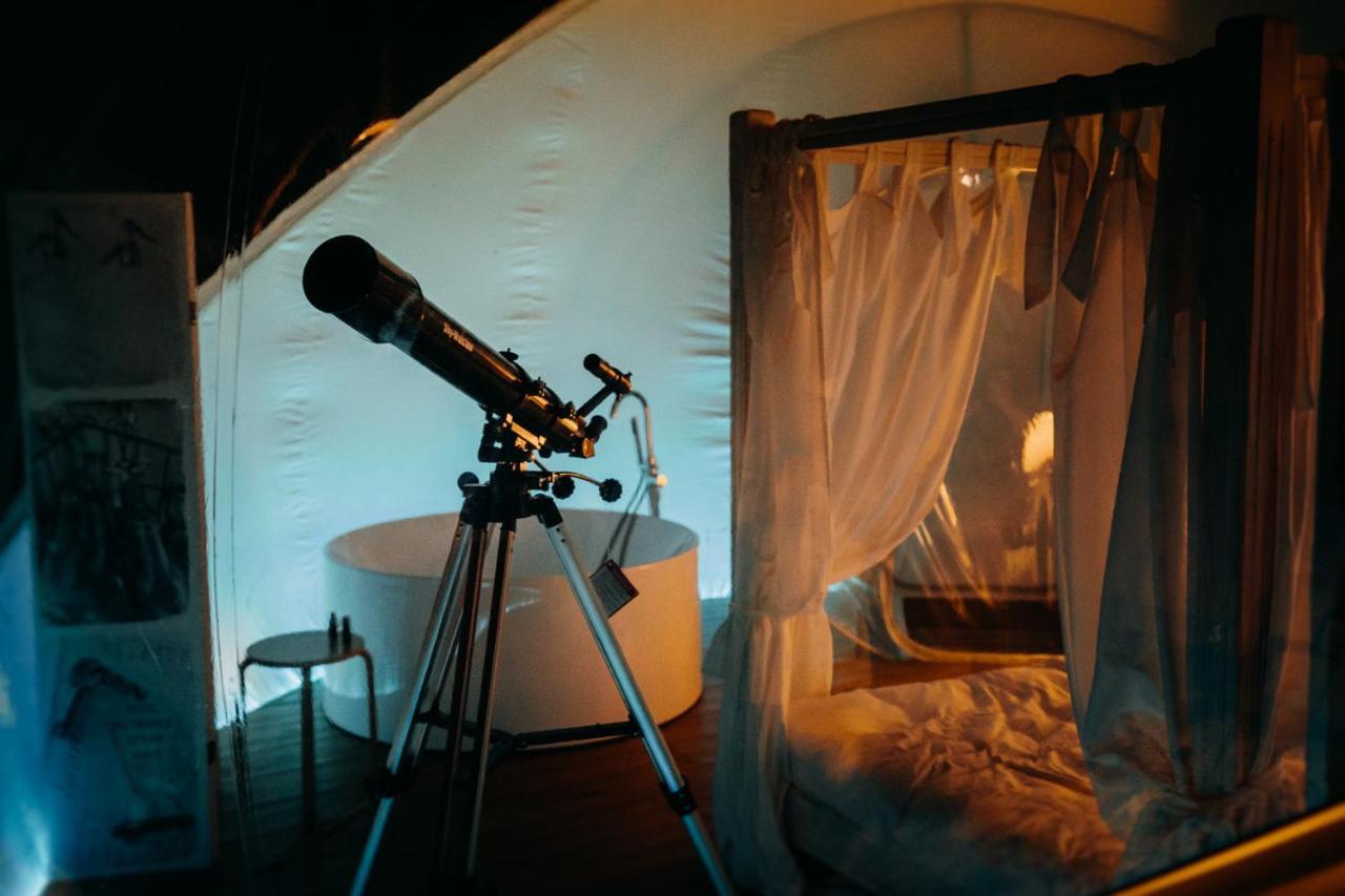 Burbujas Astronomicas Albarari Sanxenxo Hotel Luaran gambar